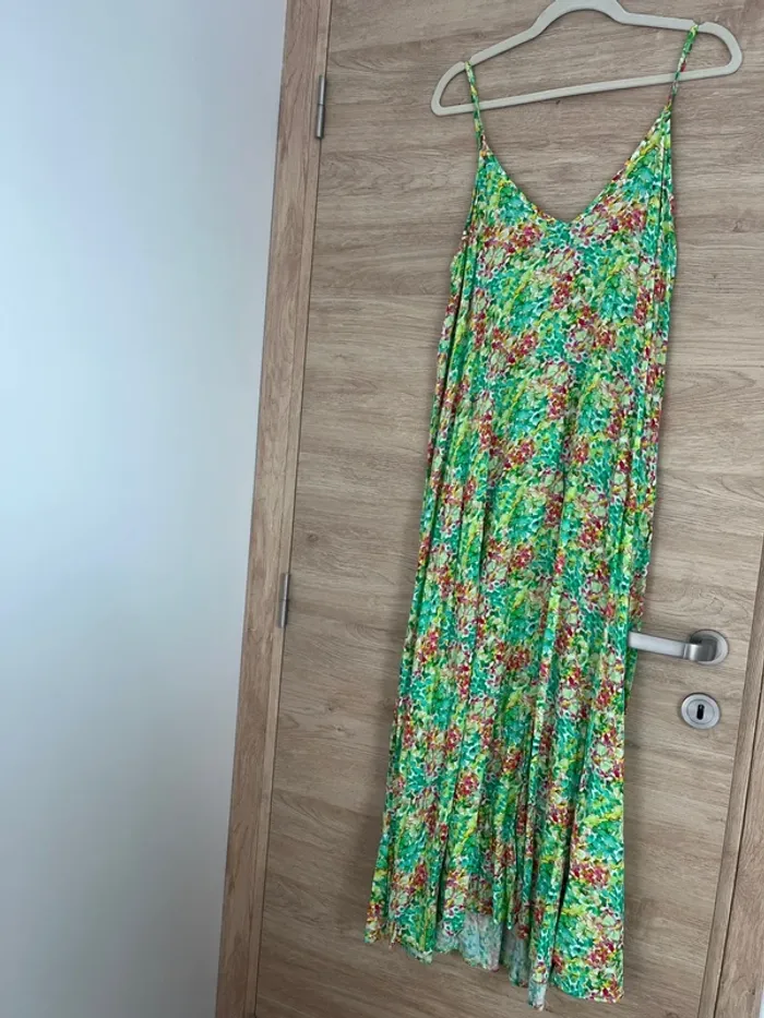 Robe longue vert fleurie - photo numéro 2
