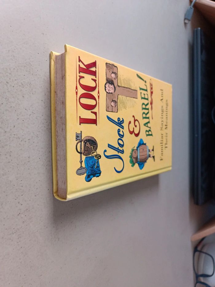 Lock, stock and barrel. Familiar sayings and their meanings - photo numéro 6