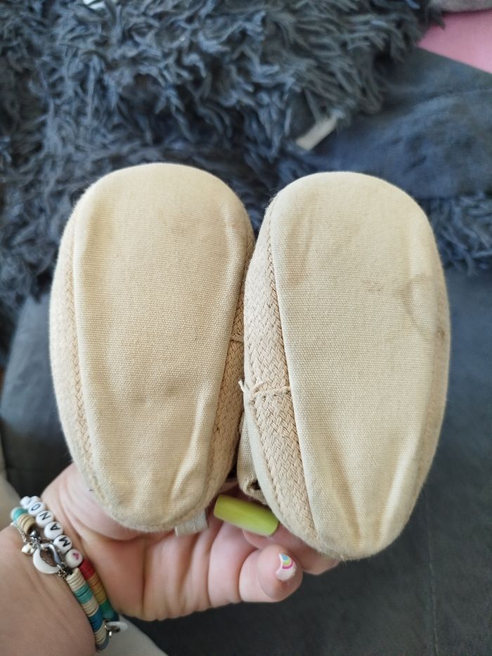 Chaussures bébé 12mois - photo numéro 3