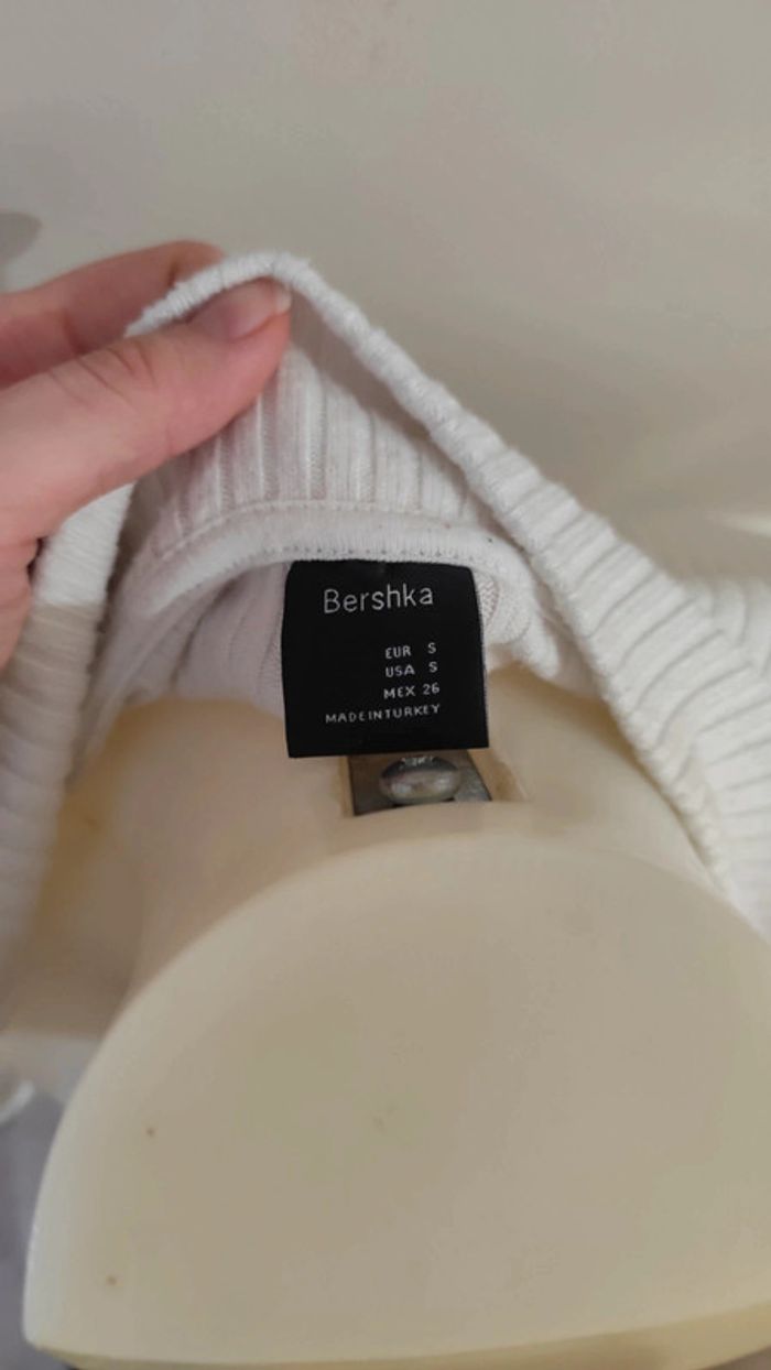 Petit pull court / sweat à col S - Bershka - photo numéro 5