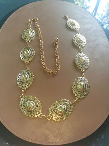 Ceinture Métal femme dorée style Vintage ciselée