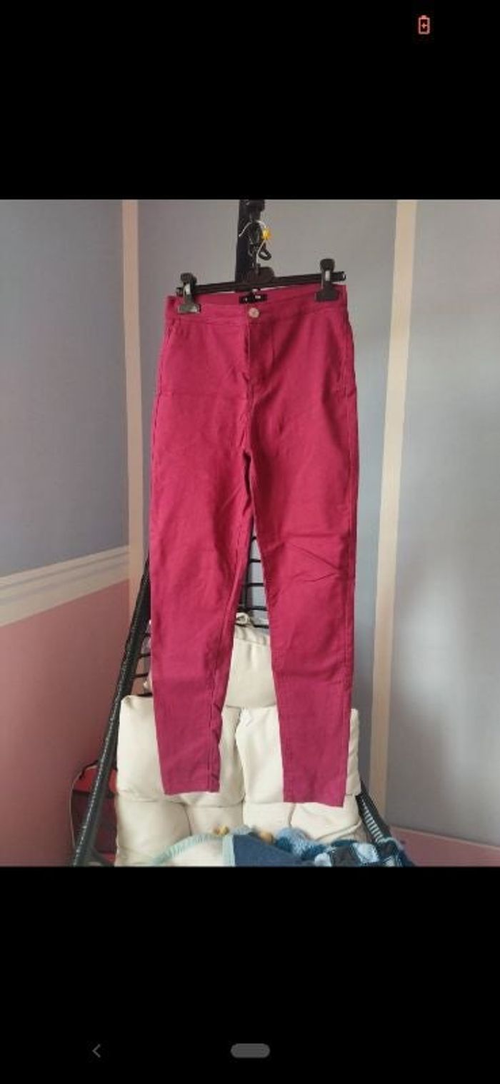 Jean skinny taille haute bordeaux