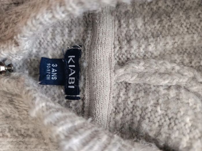 Gilet à capuche zippé - photo numéro 2