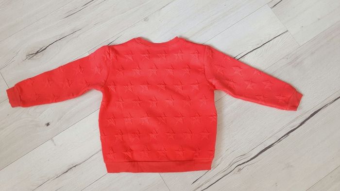 Vêtement fille pull rose fuschia motifs étoiles 6 ans - photo numéro 3