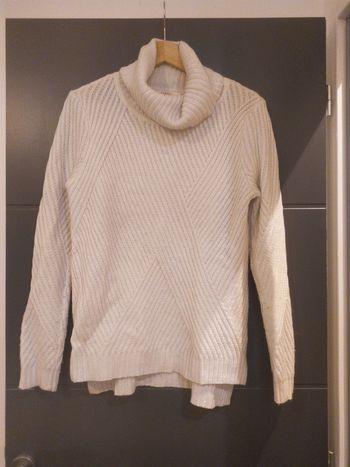 Pull à col roulé écru