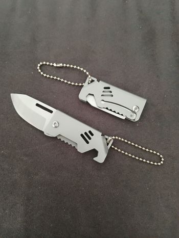 Lot 2 minis couteaux pliants