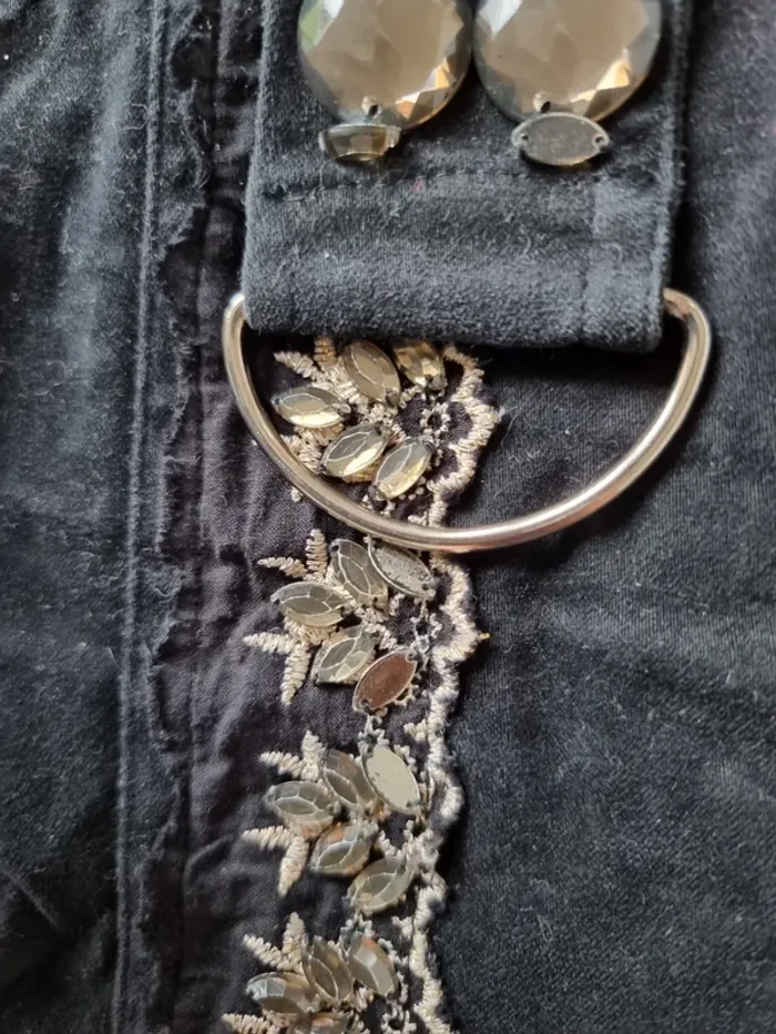 Pantacourt bijoux - photo numéro 2
