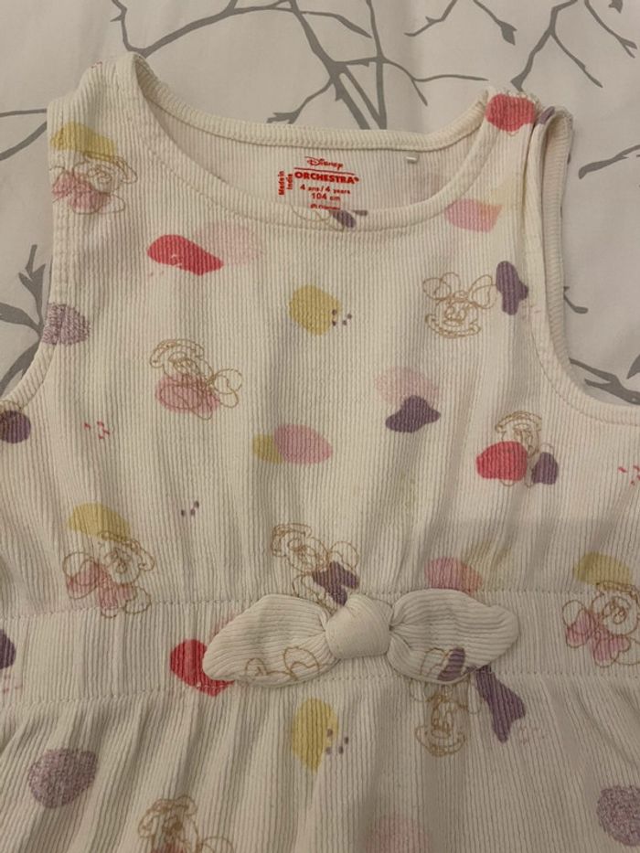 Robe Minnie en 4 ans - photo numéro 3