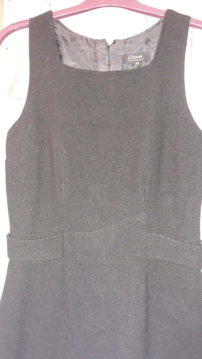 Robe cintrée - photo numéro 5