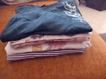 Lot 4 t-shirts manches longues (14 ans)