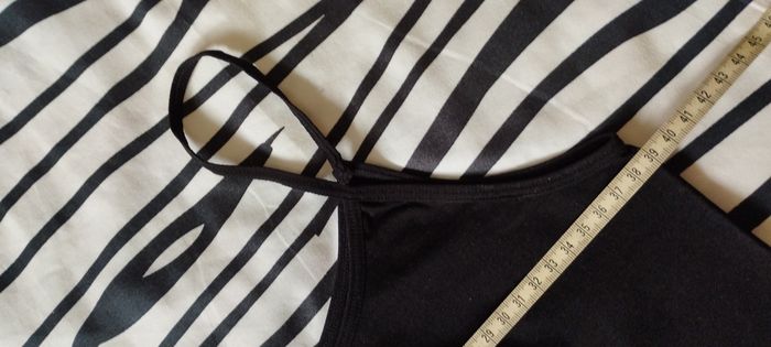 Lot de 2 tops dont 1 neuf Taille M - photo numéro 3