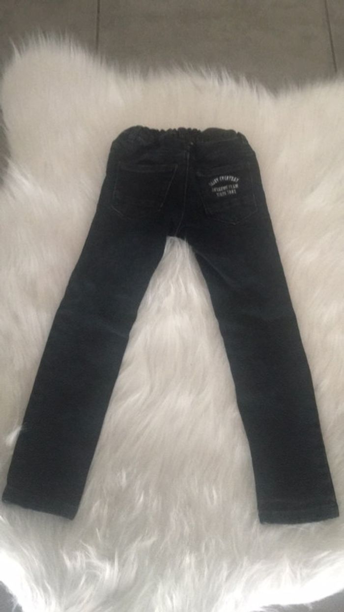 Jean slim effet usé - photo numéro 6