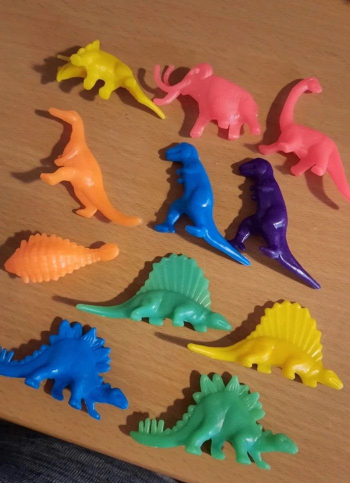 Gros lot dinosaures - photo numéro 3