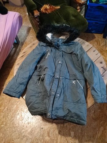 Manteau gris pour l'hiver