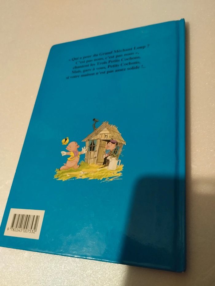 Livre Disney : Les trois petits cochons - photo numéro 2
