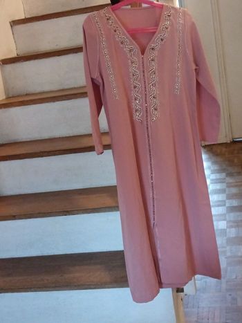 Caftan neuf avec ceinture fille 5/6 ans