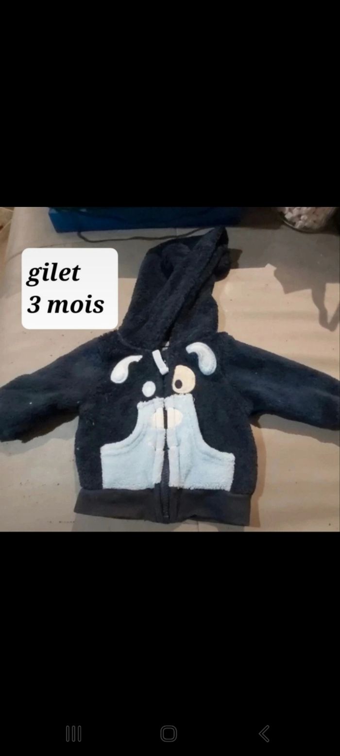 Gilet 3  mois in extenso