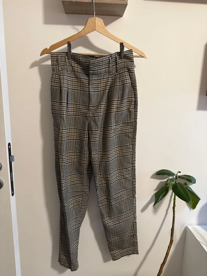 Pantalon ajusté Zara carreau