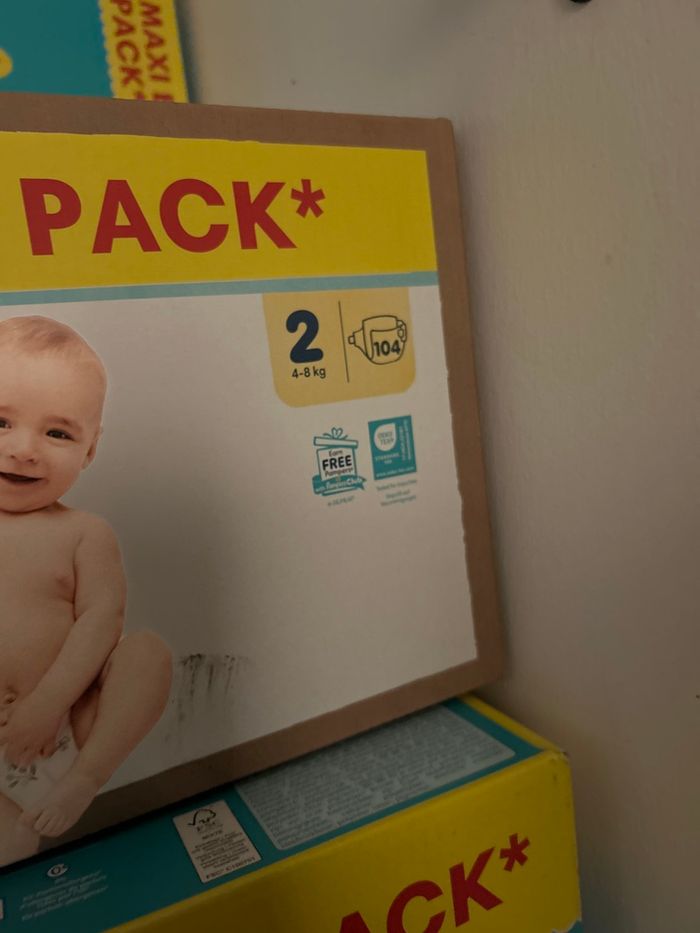 Couches Pampers taille 2 - photo numéro 2