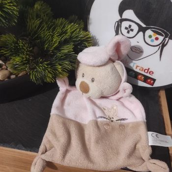 doudou ours costume lapin zannier rose marron beige plat grain de blé Déguisé