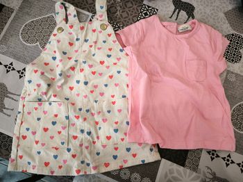 Robe salopette avec son t shirt 