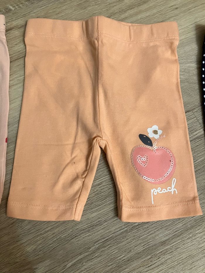 Lot 3 leggings courts 6 mois - photo numéro 3