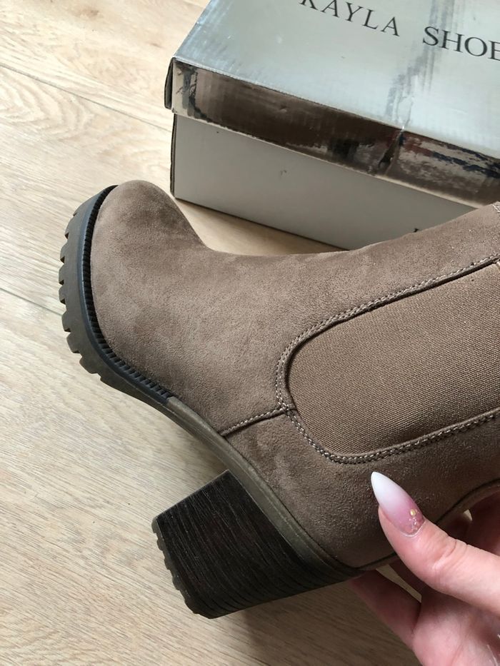 Bottines beiges marrons à talons neuves pointure 36 - photo numéro 6