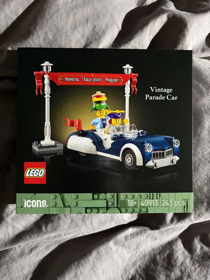 Lego Vintage Parade Car 40913