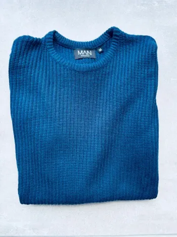 Magnifique pull bleu marine mailles Boohoo man