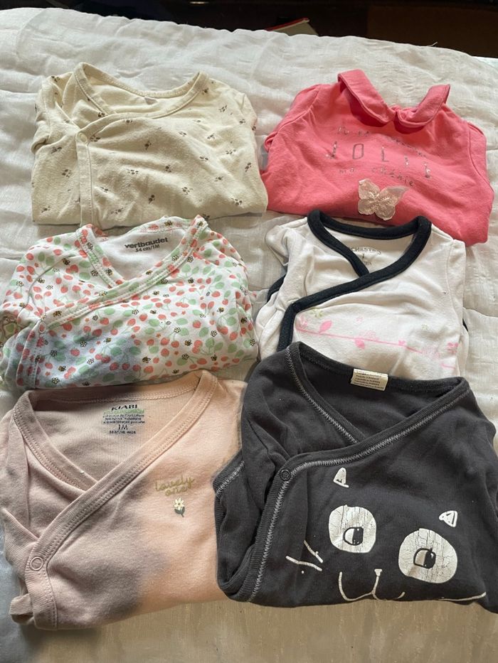 Lot de 6 bodys - photo numéro 2