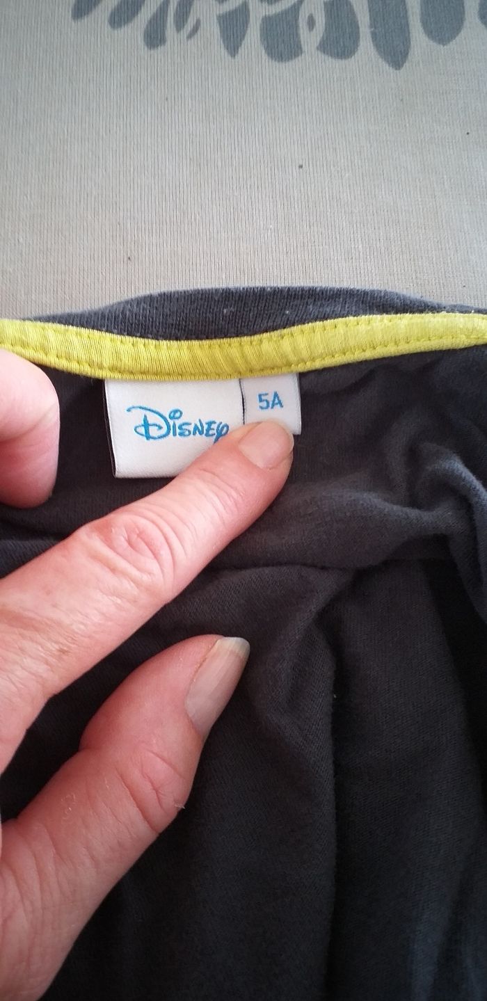 Tee-shirt Mickey 5 ans - photo numéro 3