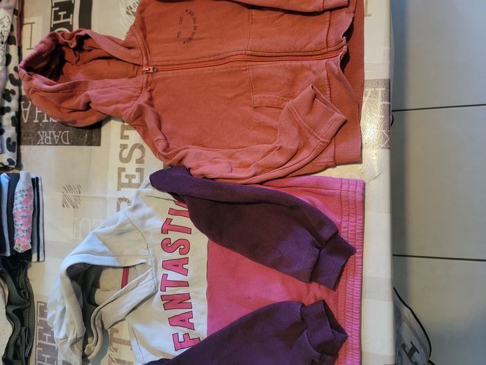 Lot vêtements fille - photo numéro 2