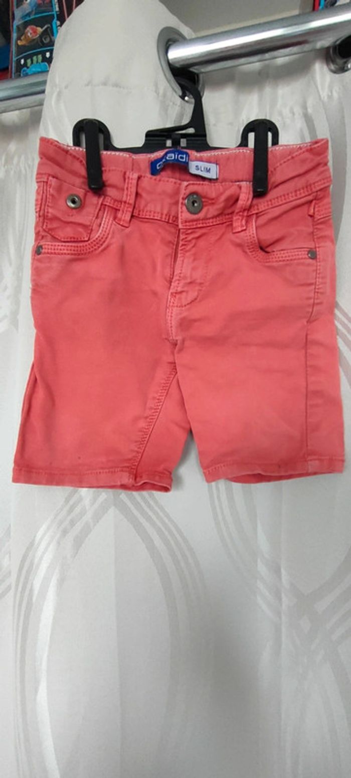 Short Okaïdi