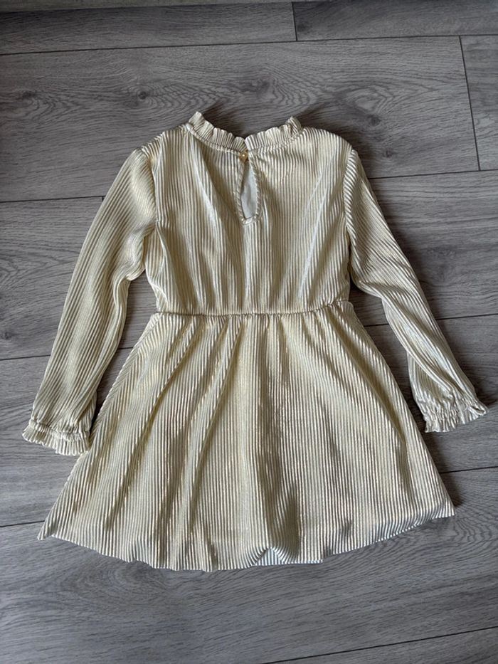 Robe doré - photo numéro 4