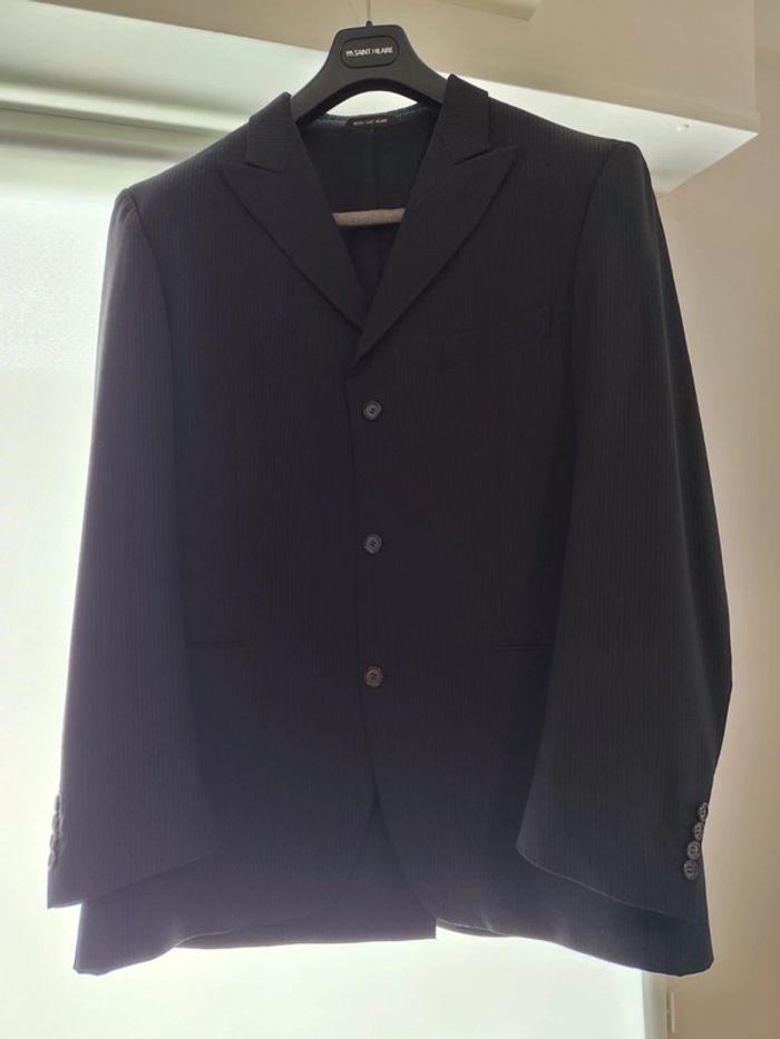 Costume noir rayé Saint Hilaire
