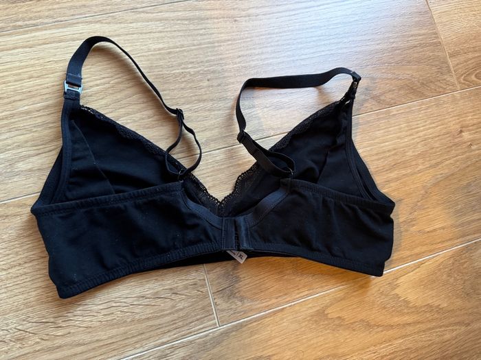 Soutien gorge d’allaitement triangle sans armatures - photo numéro 6