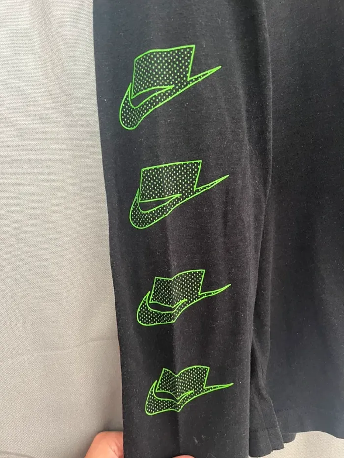 T shirt de sport nike noir manche longue - photo numéro 2