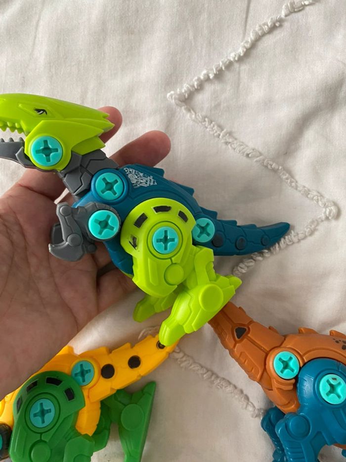 Lot de jouet dinosaures à viser - photo numéro 4