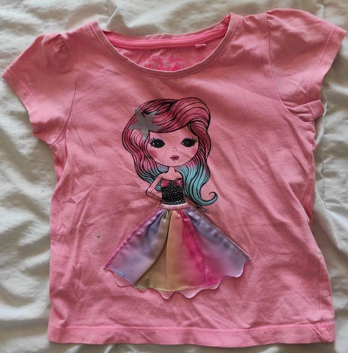T-shirt fille 4-5 ans