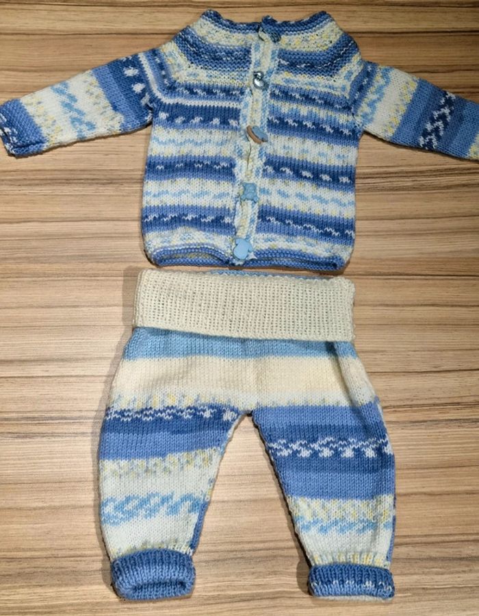 Ensemble neuf gilet et pantalon 3/6m