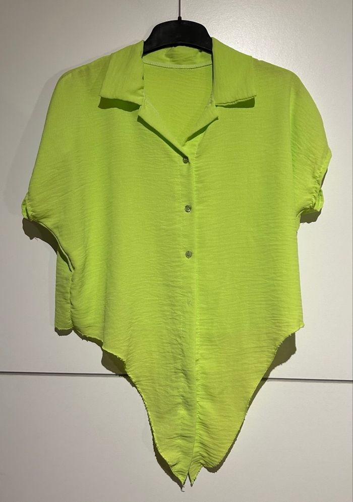 Lot de 3 T-shirts (rouge, vert, jaune) – Taille unique – Très bon état - photo numéro 4