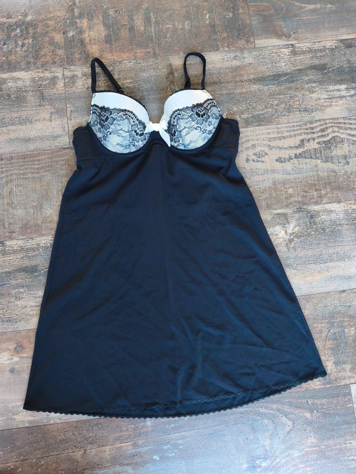 Robe de nuit - photo numéro 2