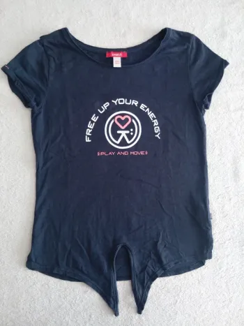 Tee-shirt Okaïdi 10 ans (réf perso G-D14)(familleac72)