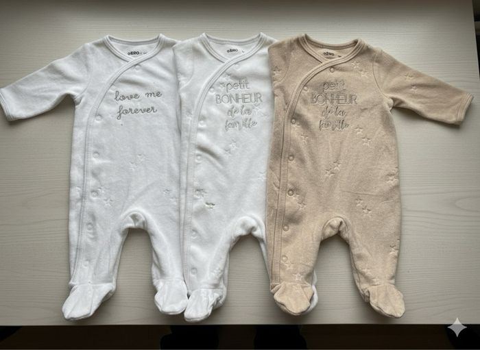 Pyjamas velour GEMO taille 1 mois