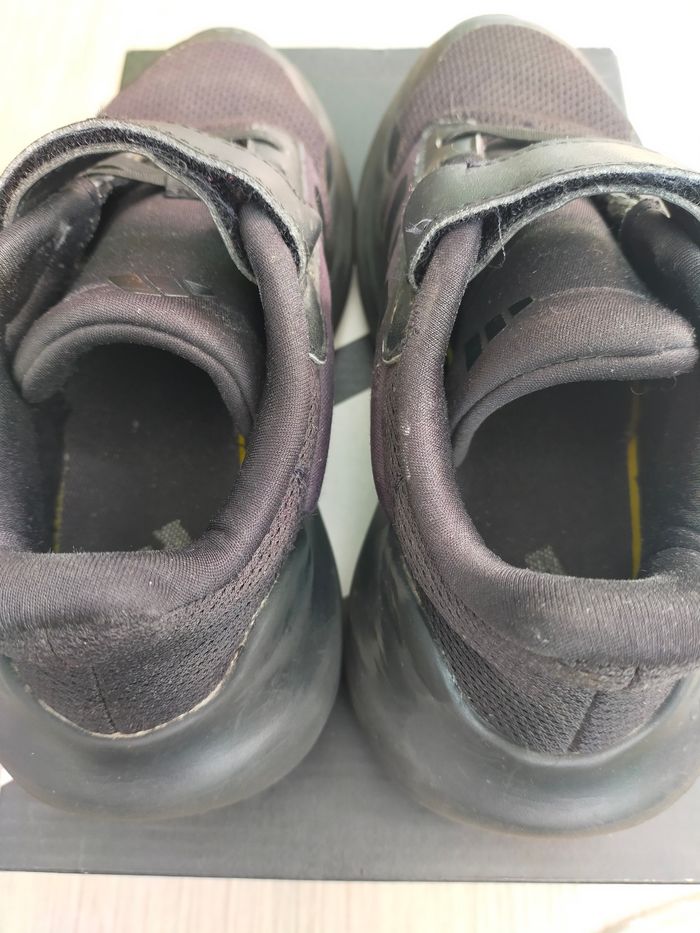 Baskets adidas - photo numéro 5