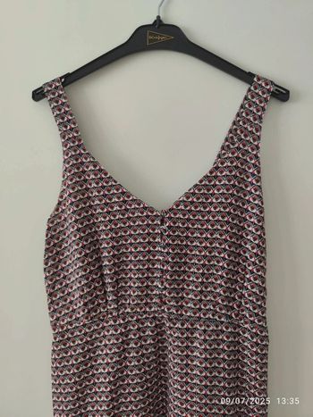 Vestido sin mangas largo estampado de color rojo y blanco