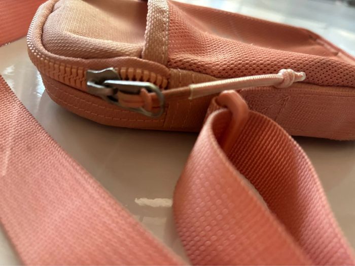 Sacoche petit sac bandoulière marque Nike sportwear - photo numéro 4