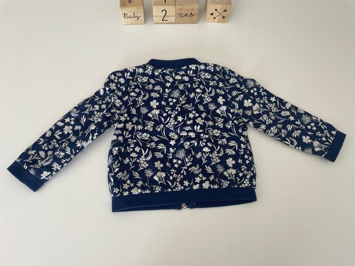 Veste fleurie 24 mois - photo numéro 2