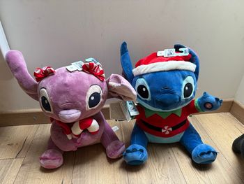 Lot de 2 grandes peluche stitch Disney