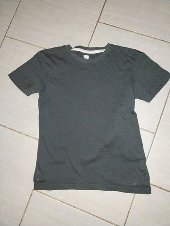 Tee-shirt noir garçon manches courtes 10 ans itz